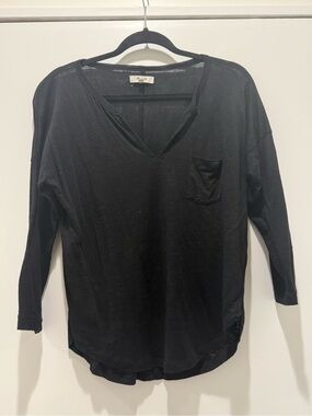 Madewell Black V-Neck Long Sleeve Pocket Tee